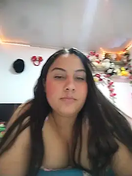 Snapshot of esmeralda_jadees chatting on May 2026 01:48:07 AM esmeralda jadees online show from May 2026 01:48:07 AM