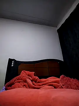 esmeralda jadees online show from April 2026 12:58:01 AM