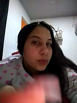 esmeralda jadees online show from December 2025 09:42:02 AM