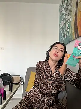 AleksandraRich online show from November 2025 01:17:01 AM