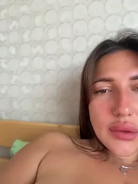 AleksandraRich online show from June 2026 01:11:01 AM