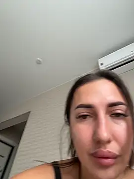 AleksandraRich online show from May 2026 05:00:01 AM
