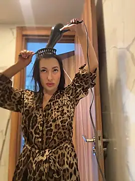 AleksandraRich online show from November 2025 01:17:01 AM