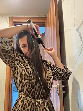 AleksandraRich online show from November 2025 01:17:01 AM