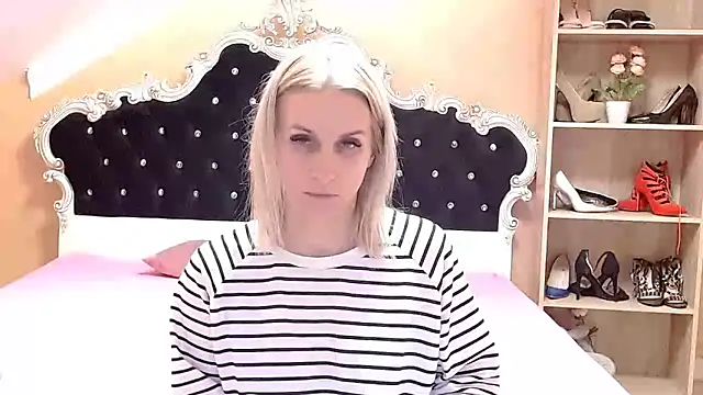 Snapshot of Diamond888 chatting on February 2026 08:36:02 AM Diamond888 online show from February 2026 08:36:02 AM