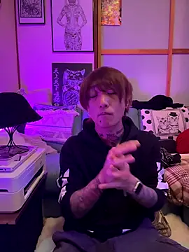 Snapshot of ryokunero chatting on September 2025 04:31:01 PM ryokunero online show from September 2025 04:31:01 PM