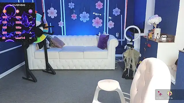 Snapshot of Kira_Kenet chatting on October 2025 10:49:02 AM Kira Kenet online show from October 2025 10:49:02 AM