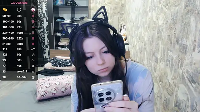 RendyDow online show from December 2025 07:40:02 AM