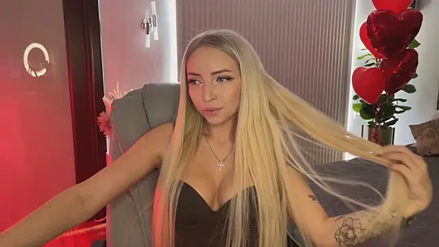 OhMyEmma online show from February 2026 01:02:02 AM