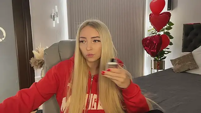 OhMyEmma online show from February 2026 01:27:02 AM