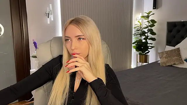 OhMyEmma online show from January 2026 01:31:02 AM