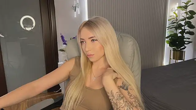 OhMyEmma online show from January 2026 12:58:02 AM