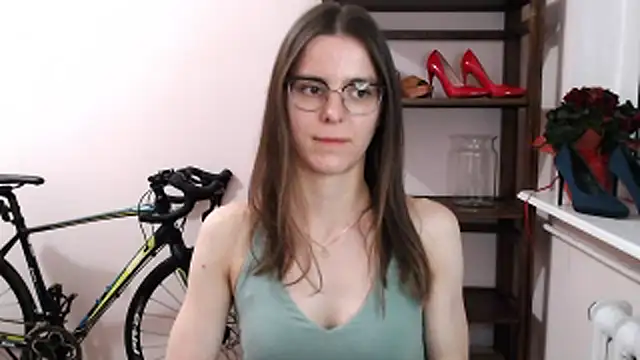 love megi online show from January 2026 07:28:02 PM