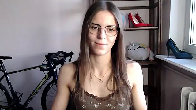 Snapshot of love_megi chatting on December 2025 02:34:01 PM love megi online show from December 2025 02:34:01 PM