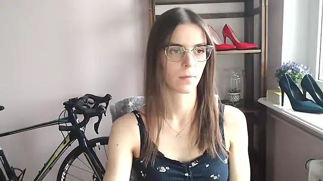 love megi online show from February 2026 02:24:01 PM