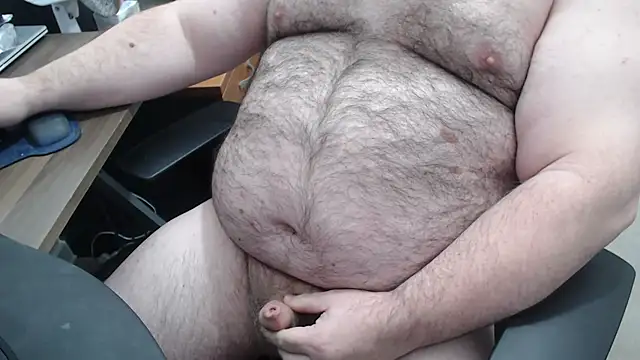 SmallBearUK online show from January 2026 09:34:02 AM