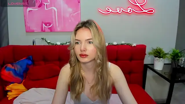 EvelineAmore online show from September 2025 01:48:01 AM