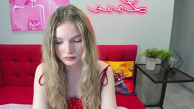 EvelineAmore online show from June 2026 01:47:02 AM