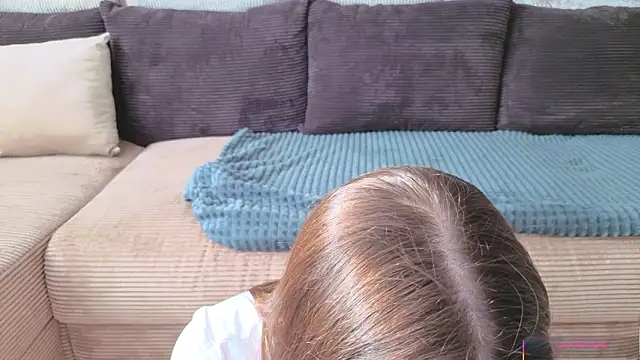 Kira mindnes online show from March 2026 06:11:02 AM