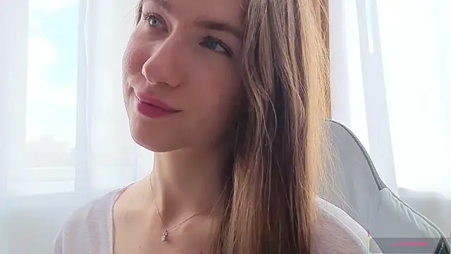 Snapshot of Kira_mindnes chatting on June 2026 06:19:02 AM Kira mindnes online show from June 2026 06:19:02 AM