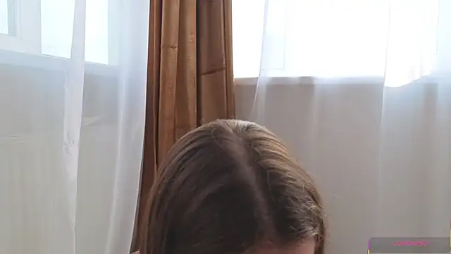 Kira mindnes online show from March 2026 06:14:02 AM