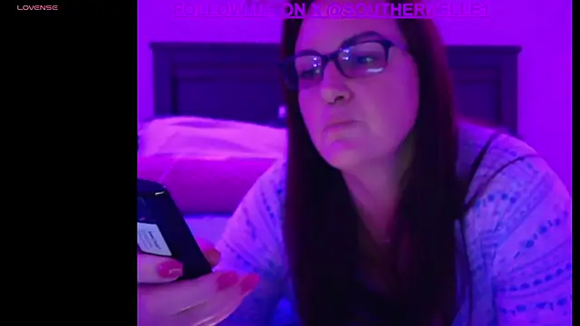 SouthernElle1 online show from September 2025 12:49:01 AM