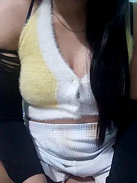 Saanvi kannadagirl online show from November 2025 08:08:02 AM