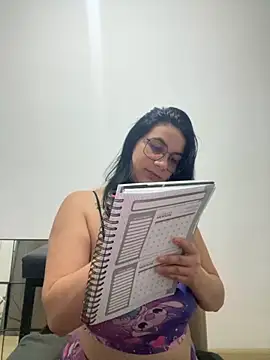 roldanmary online show from November 2025 03:21:02 AM