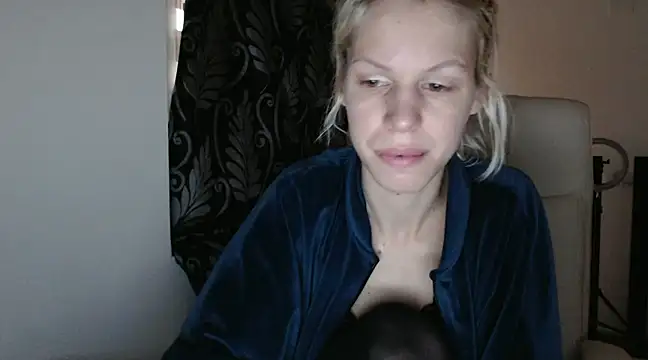 Snapshot of ElssaRush chatting on March 2025 04:49:02 AM ElssaRush online show from March 2025 04:49:02 AM