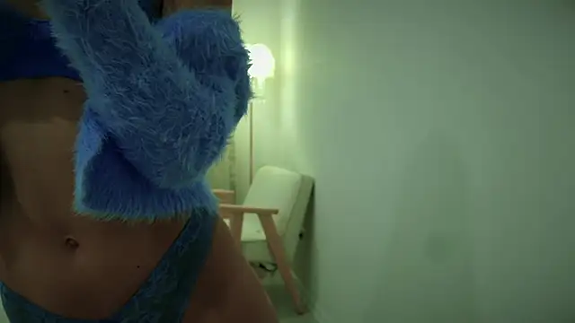 Snapshot of AnnaLotos chatting on October 2025 12:37:02 PM AnnaLotos online show from October 2025 12:37:02 PM