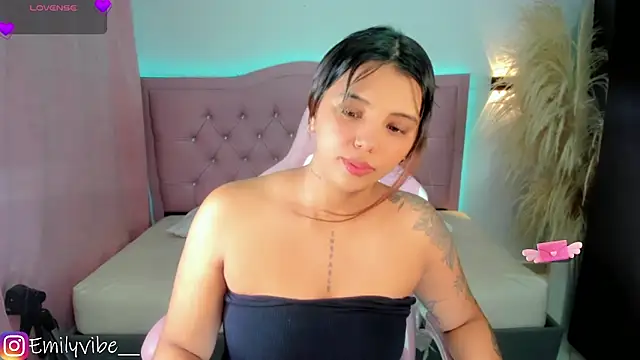 Ashley dolll online show from May 2026 12:20:02 AM