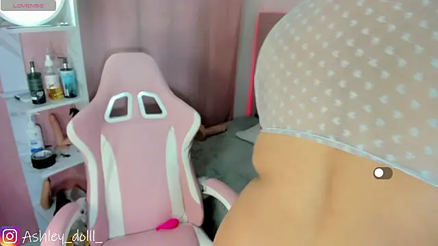 Ashley dolll online show from November 2025 09:04:01 PM