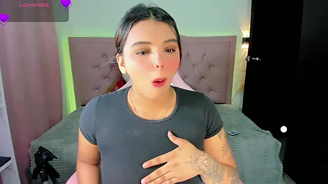 Ashley dolll online show from February 2026 09:03:02 PM