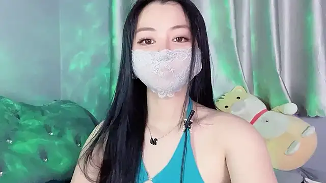 Snapshot of MI_KA22 chatting on October 2025 04:52:02 PM MI KA22 online show from October 2025 04:52:02 PM