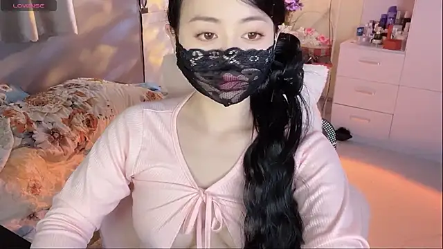 Snapshot of MI_KA22 chatting on March 2025 07:22:02 AM MI KA22 online show from March 2025 07:22:02 AM