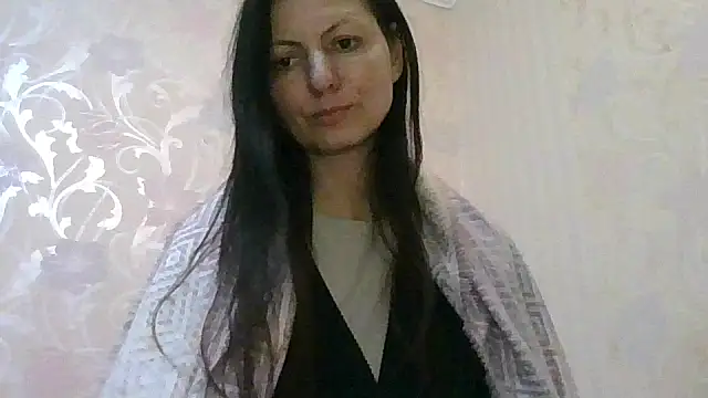 Snapshot of AliseWats chatting on April 2026 08:28:02 PM AliseWats online show from April 2026 08:28:02 PM