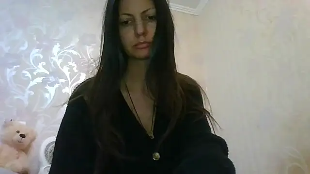 AliseWats online show from November 2025 03:15:02 PM