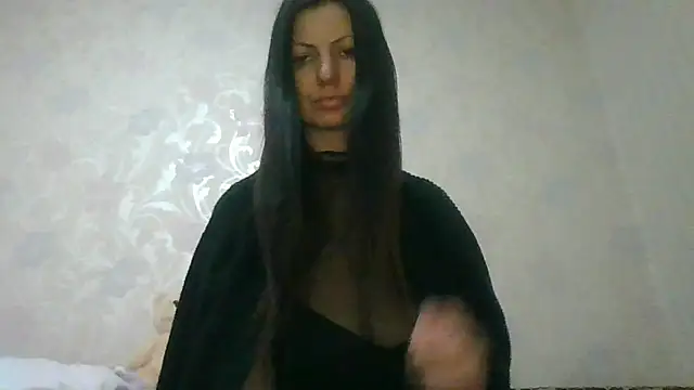 Snapshot of AliseWats chatting on June 2026 08:24:02 PM AliseWats online show from June 2026 08:24:02 PM