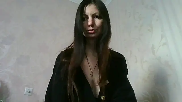 AliseWats online show from October 2025 02:29:02 PM