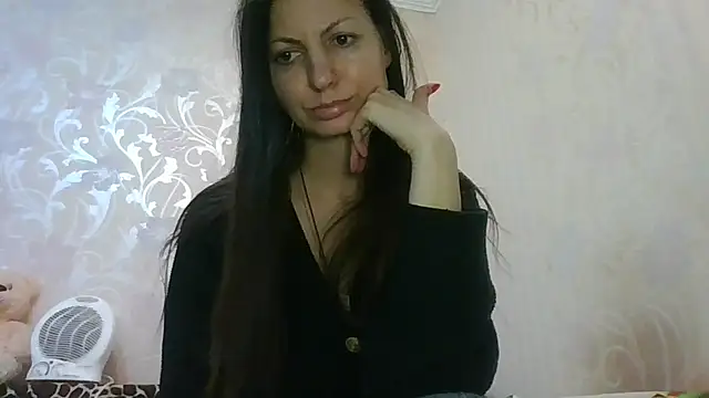 AliseWats online show from January 2026 06:56:02 PM