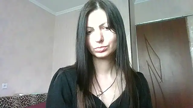 AliseWats online show from March 2025 01:01:01 PM