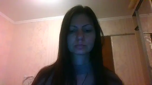 AliseWats online show from March 2025 05:28:02 PM