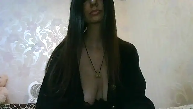 AliseWats online show from November 2025 08:19:01 PM