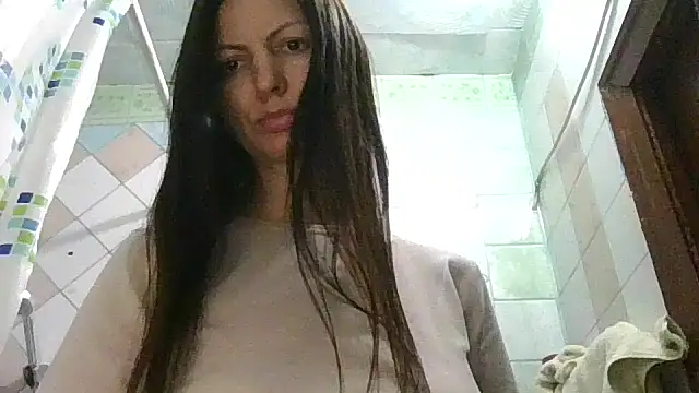 AliseWats online show from March 2026 08:42:02 PM