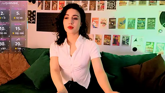 Maya Rogerss online show from April 2026 02:46:02 PM