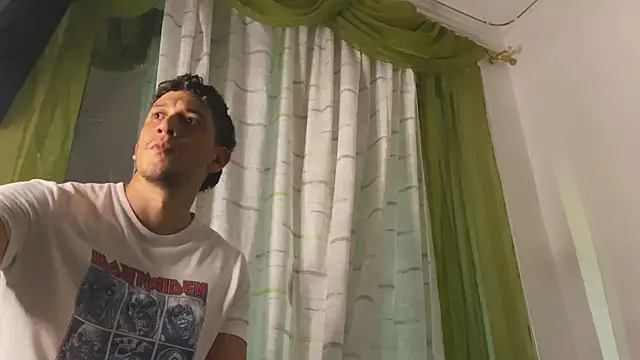 chicoinhibido online show from April 2026 05:14:02 AM