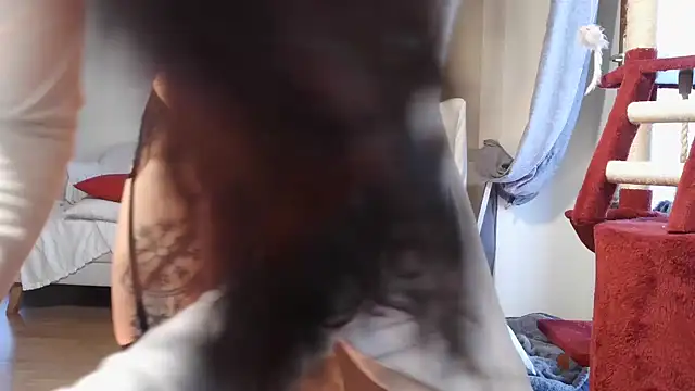 MAIRA  90 online show from December 2025 10:10:01 AM