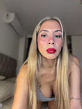 CarinaRose online show from June 2026 10:11:01 PM