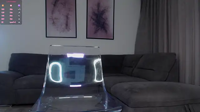 Snapshot of reinakylie chatting on October 2025 08:57:02 AM reinakylie online show from October 2025 08:57:02 AM