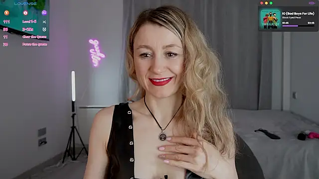 Snapshot of __Milana____ chatting on February 2026 09:33:02 PM Milana online show from February 2026 09:33:02 PM